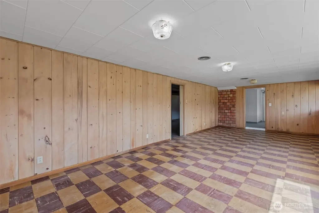 15108 74th Street E Sumner WA 98390
