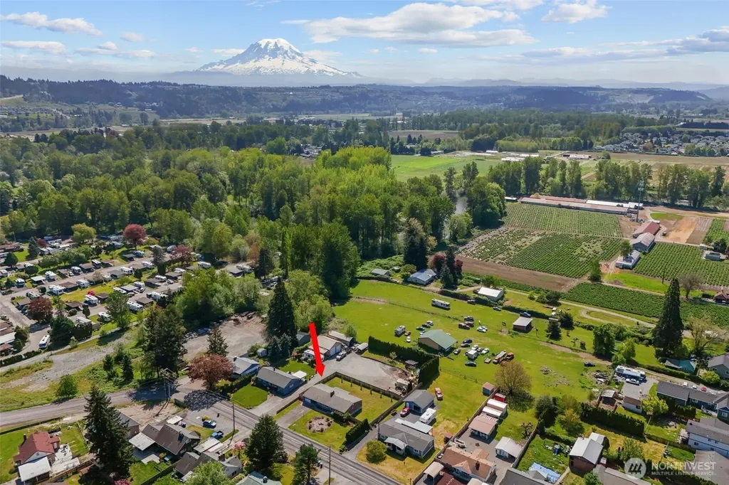 15108 74th Street E Sumner WA 98390