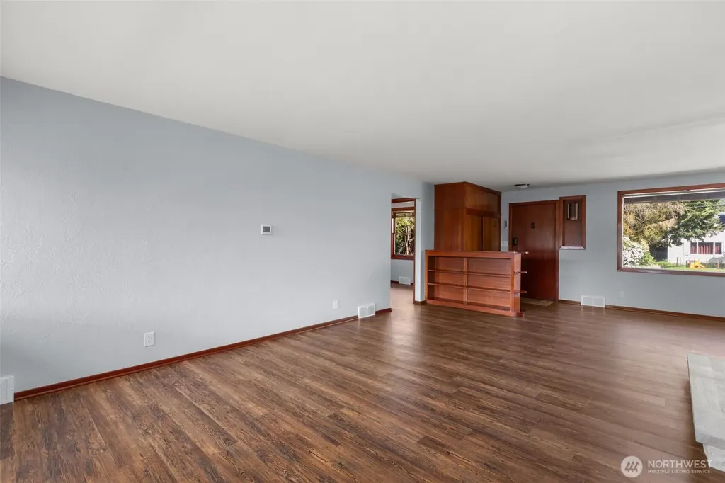 15108 74th Street E Sumner WA 98390