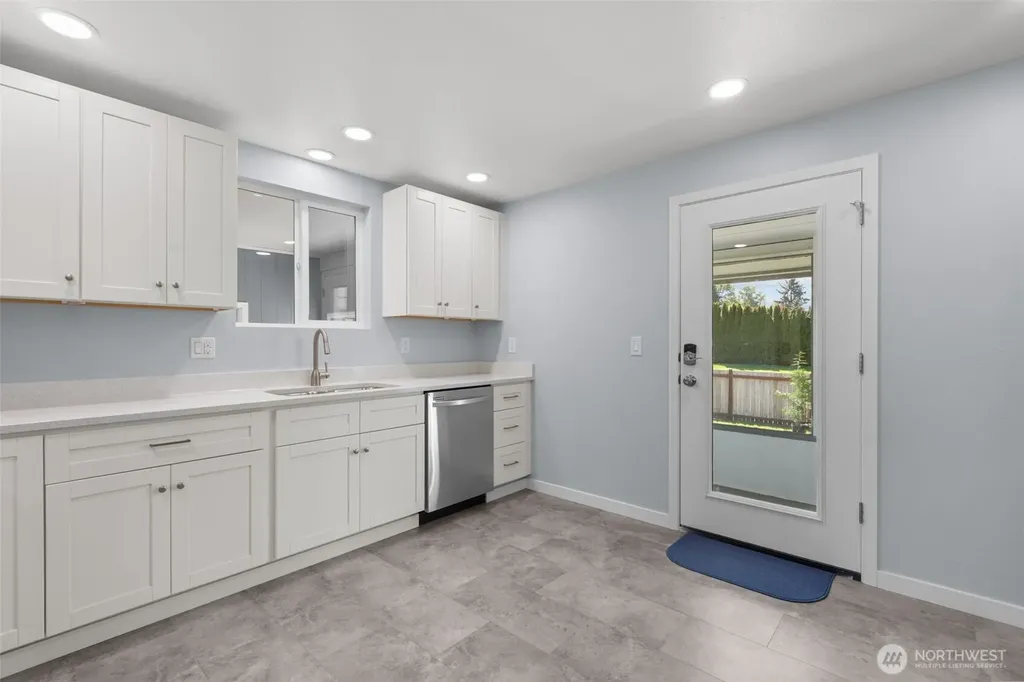 15108 74th Street E Sumner WA 98390