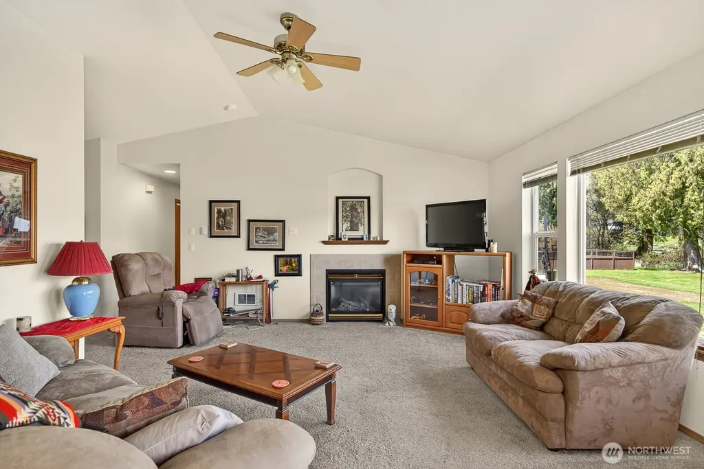 2303 256th St NW Stanwood WA 98292