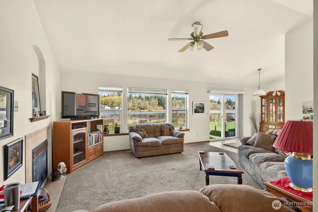 2303 256th St NW Stanwood WA 98292