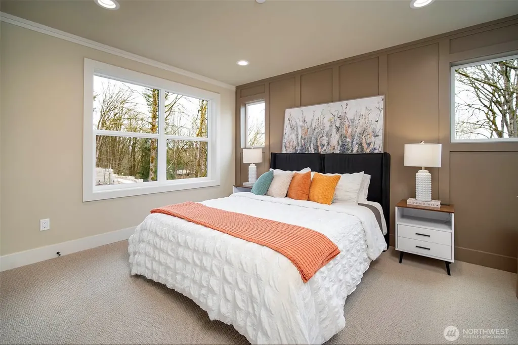 434 20th Avenue Kirkland WA 98033