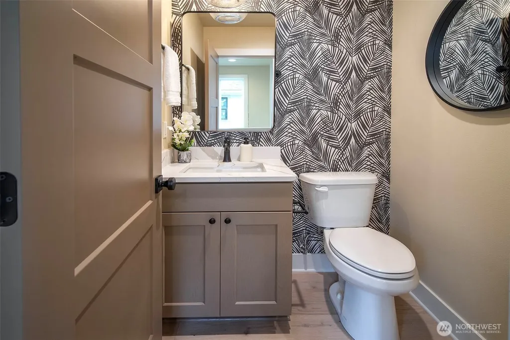 434 20th Avenue Kirkland WA 98033