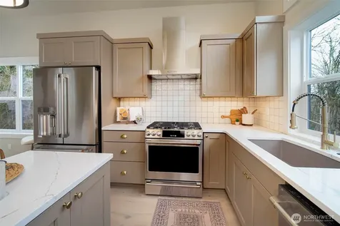 434 20th Avenue Kirkland WA 98033