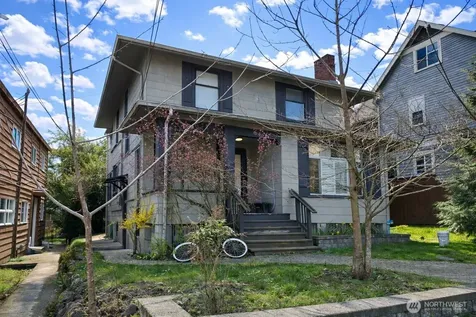 807 N 49th Street Seattle WA 98103