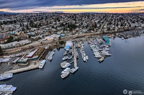 2309 N Northlake Way Seattle WA 98103