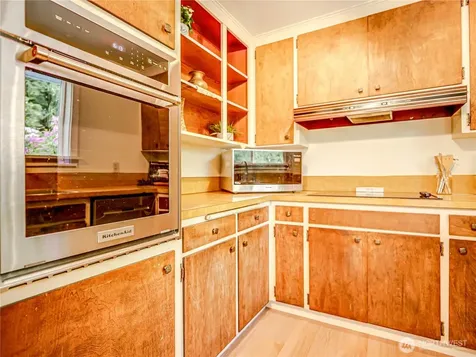 110 N 201st Street Shoreline WA 98133