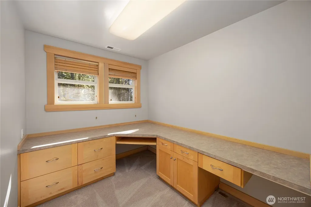 7402 229th Place SE Woodinville WA 98072