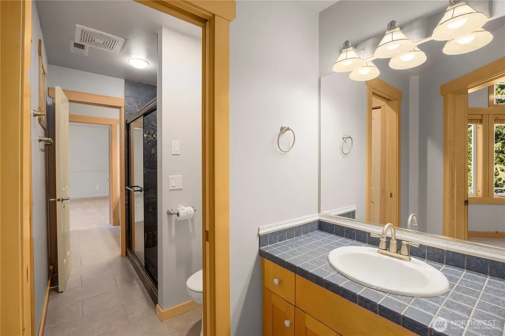 7402 229th Place SE Woodinville WA 98072