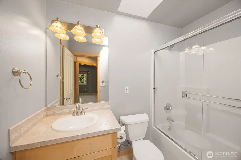 7402 229th Place SE Woodinville WA 98072