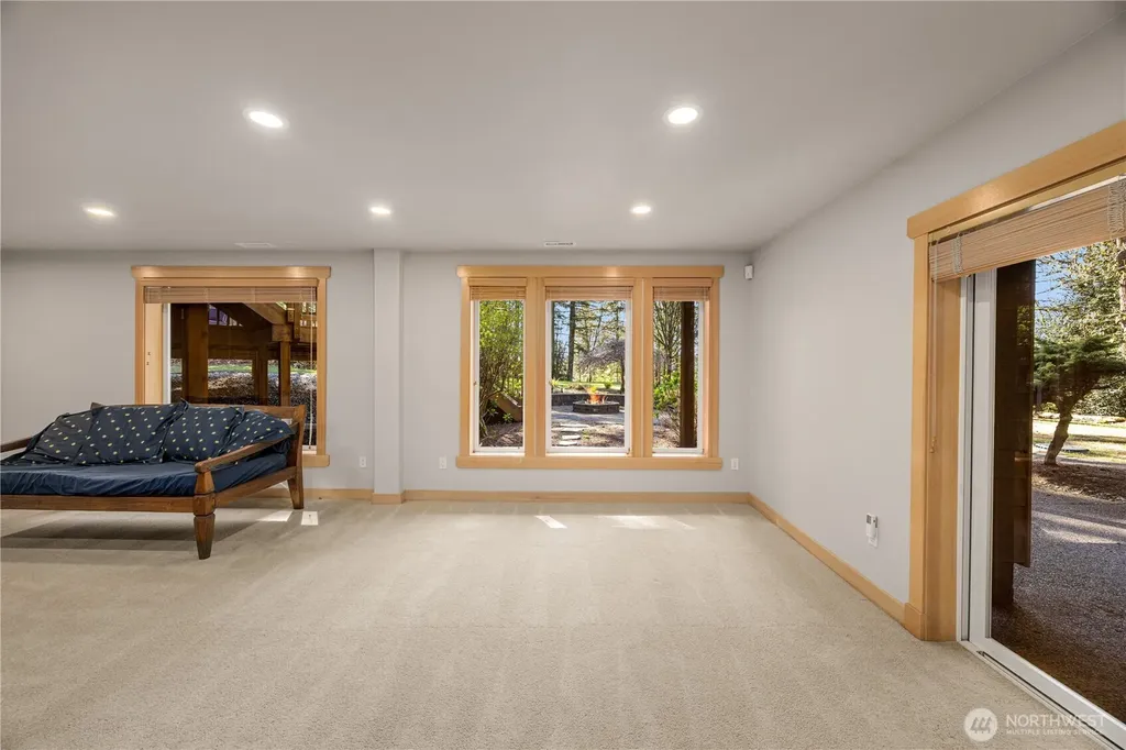 7402 229th Place SE Woodinville WA 98072