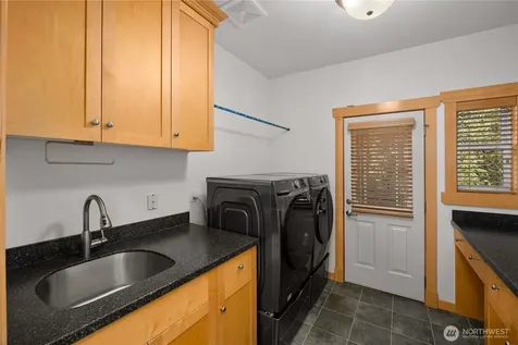 7402 229th Place SE Woodinville WA 98072