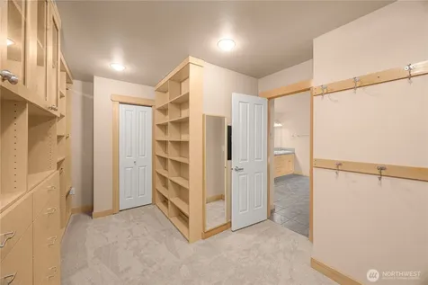 7402 229th Place SE Woodinville WA 98072
