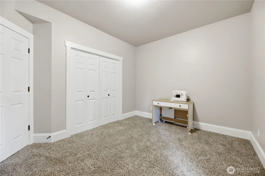 26002 152nd Street E Buckley WA 98321