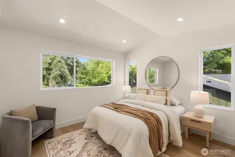 8109 34th Avenue SW Seattle WA 98126
