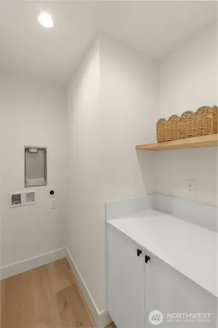 8109 34th Avenue SW Seattle WA 98126