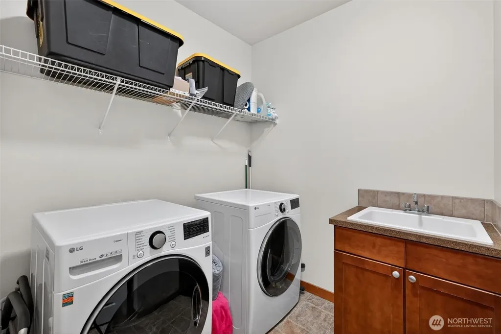 12295 15th Avenue SW Burien WA 98146