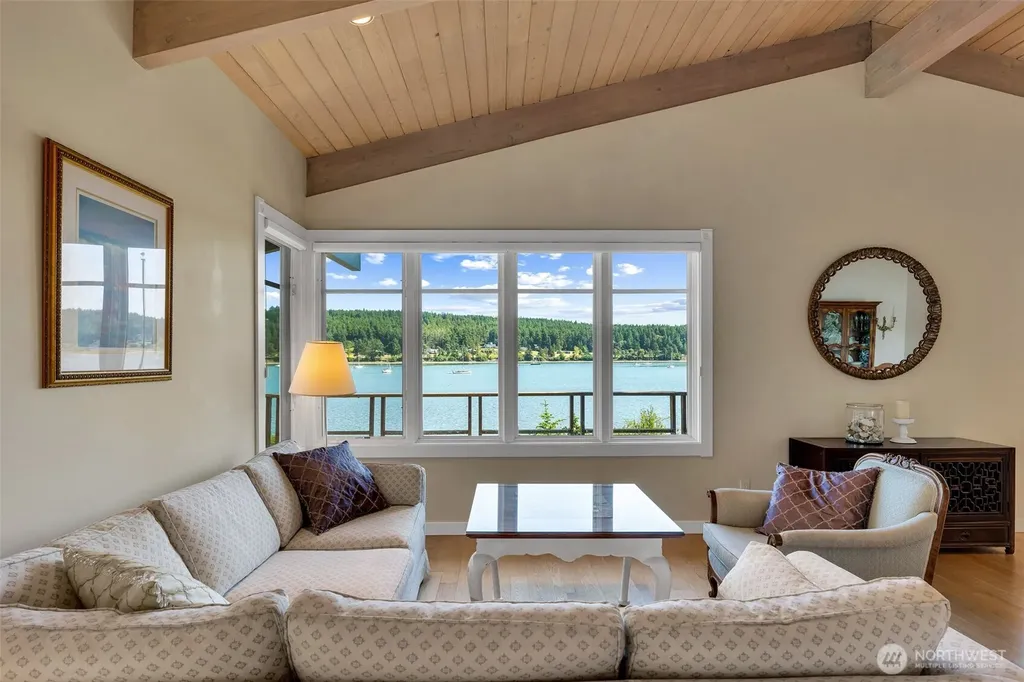 1794 Bayshore Road Lopez Island WA 98261