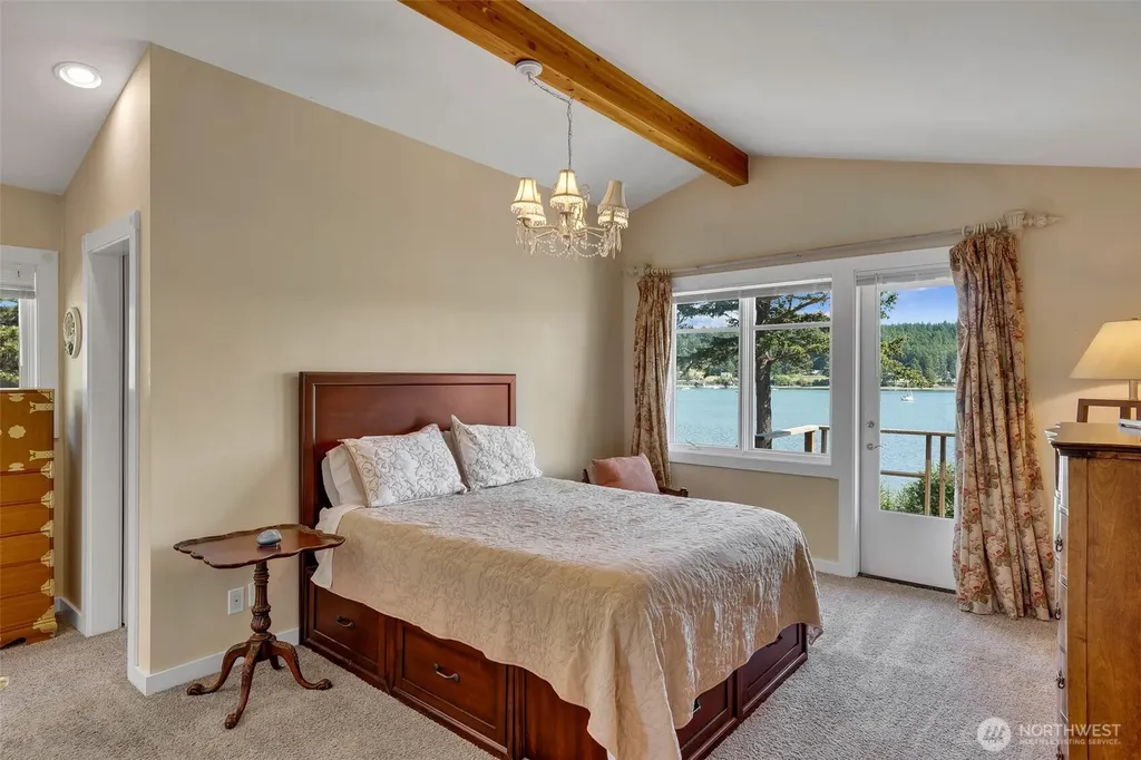 1794 Bayshore Road Lopez Island WA 98261
