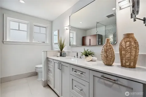 506 Lakeside Avenue S Seattle WA 98144