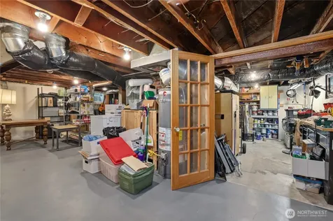 1912 N Steele Street Tacoma WA 98406