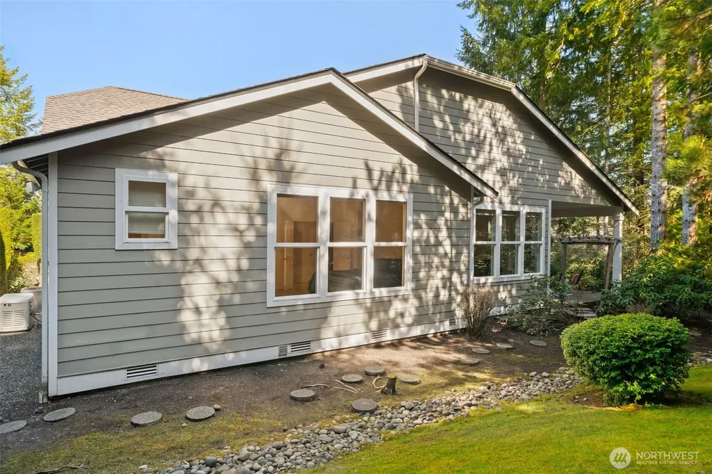 7132 SW Dunraven Lane Port Orchard WA 98367