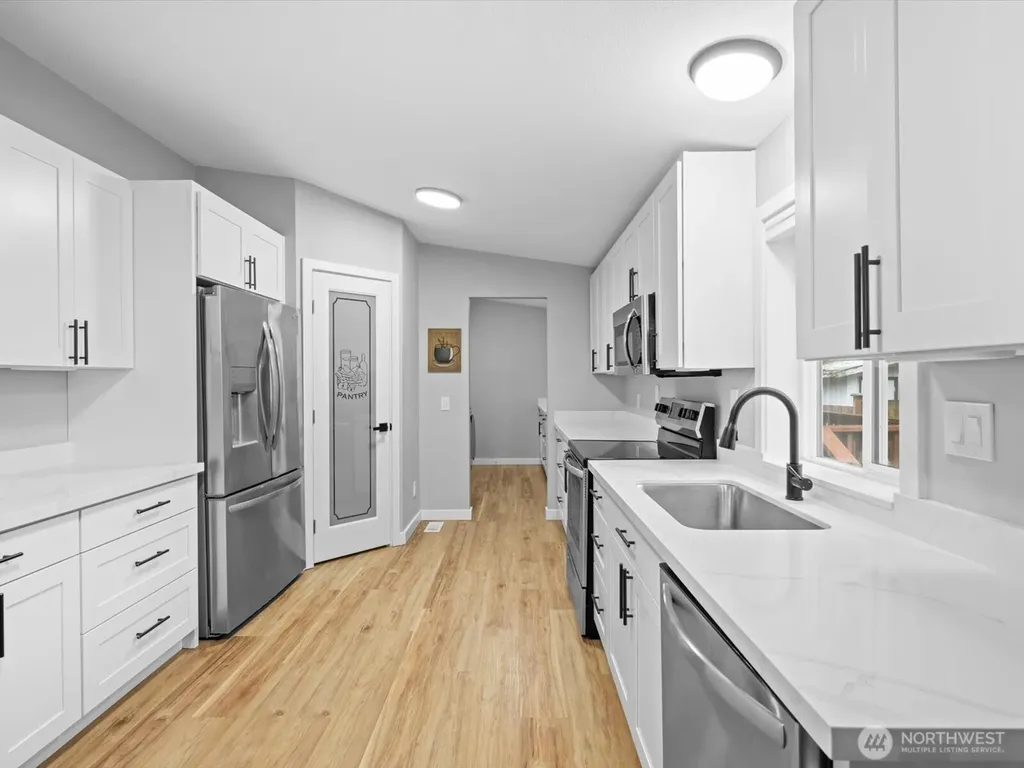 20500 SE 32nd Drive Bothell WA 98012