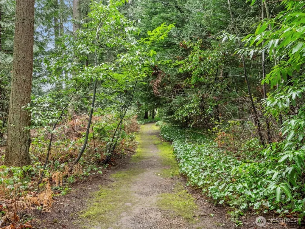 20500 SE 32nd Drive Bothell WA 98012