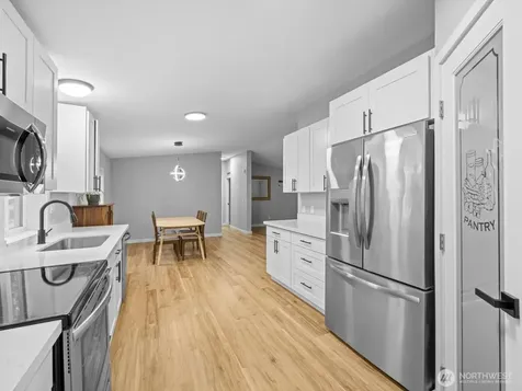 20500 SE 32nd Drive Bothell WA 98012