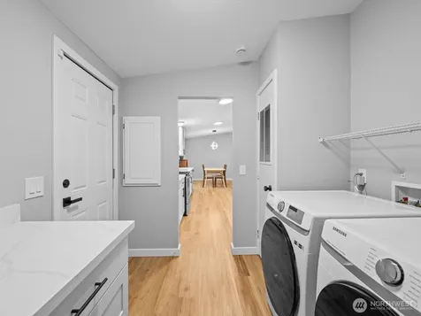 20500 SE 32nd Drive Bothell WA 98012