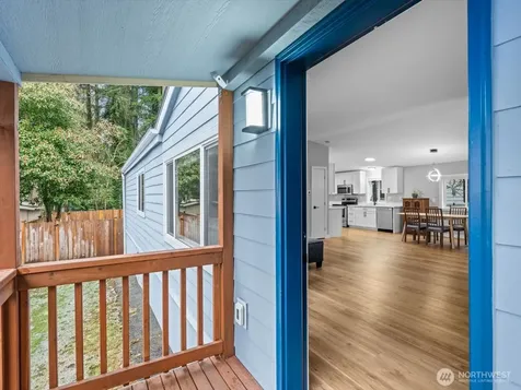 20500 SE 32nd Drive Bothell WA 98012