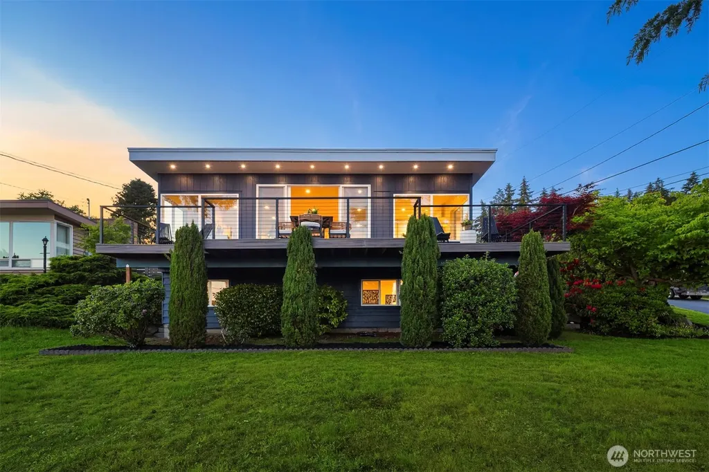 11988 Marine View Drive SW Burien WA 98146