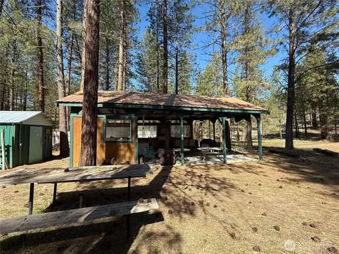 87 Larkspur Drive Winthrop WA 98862