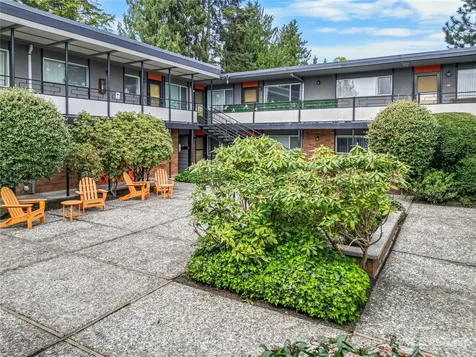 11521 26th Avenue NE Seattle WA 98125