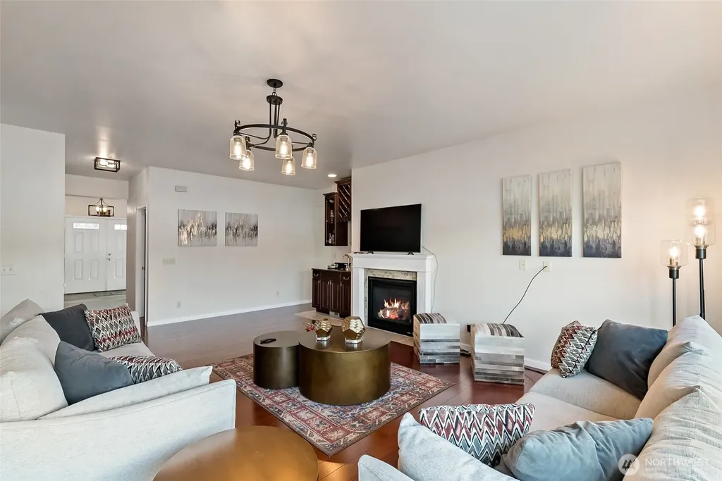 1558 Fairview Street Bellingham WA 98229