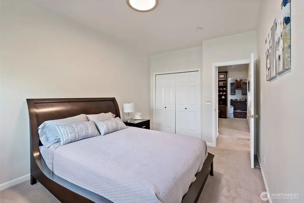 1558 Fairview Street Bellingham WA 98229