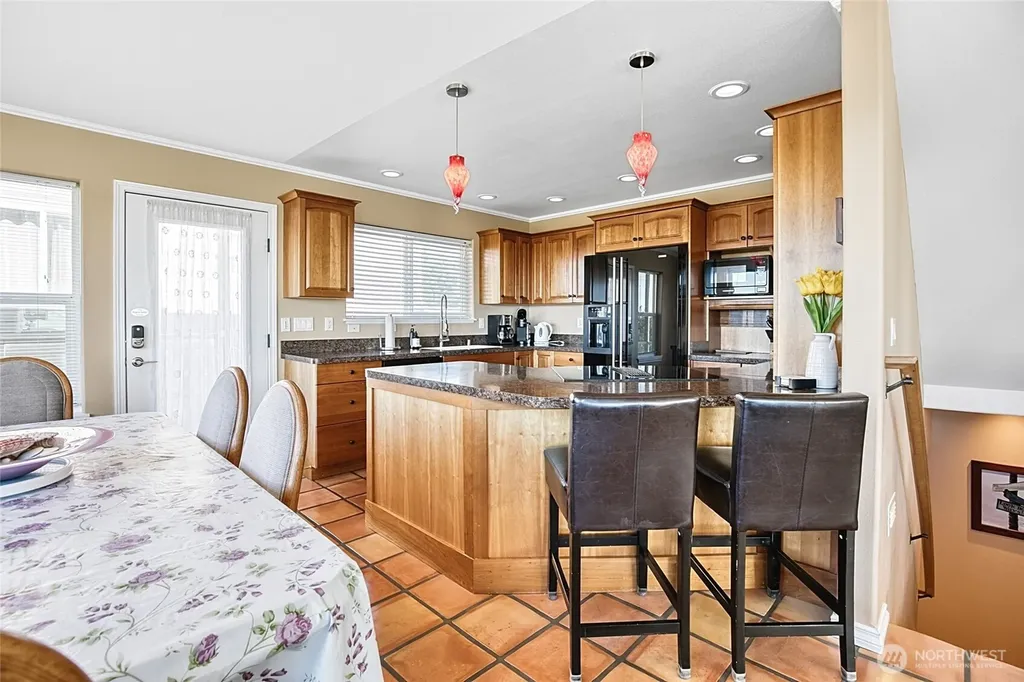 27 Ocean Lane Copalis Beach WA 98535