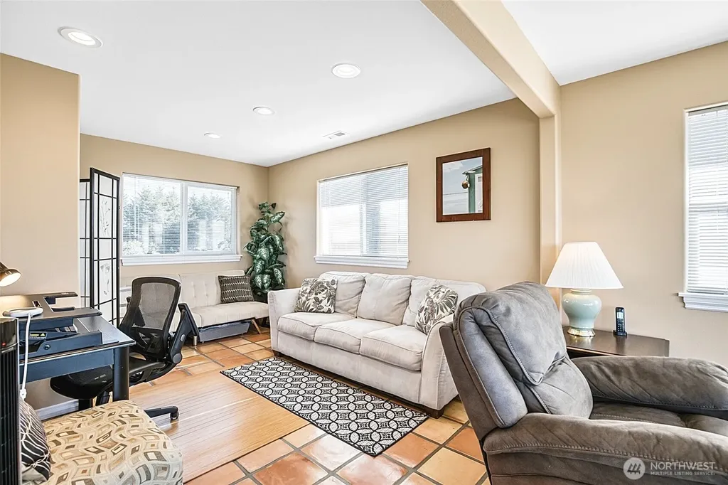 27 Ocean Lane Copalis Beach WA 98535