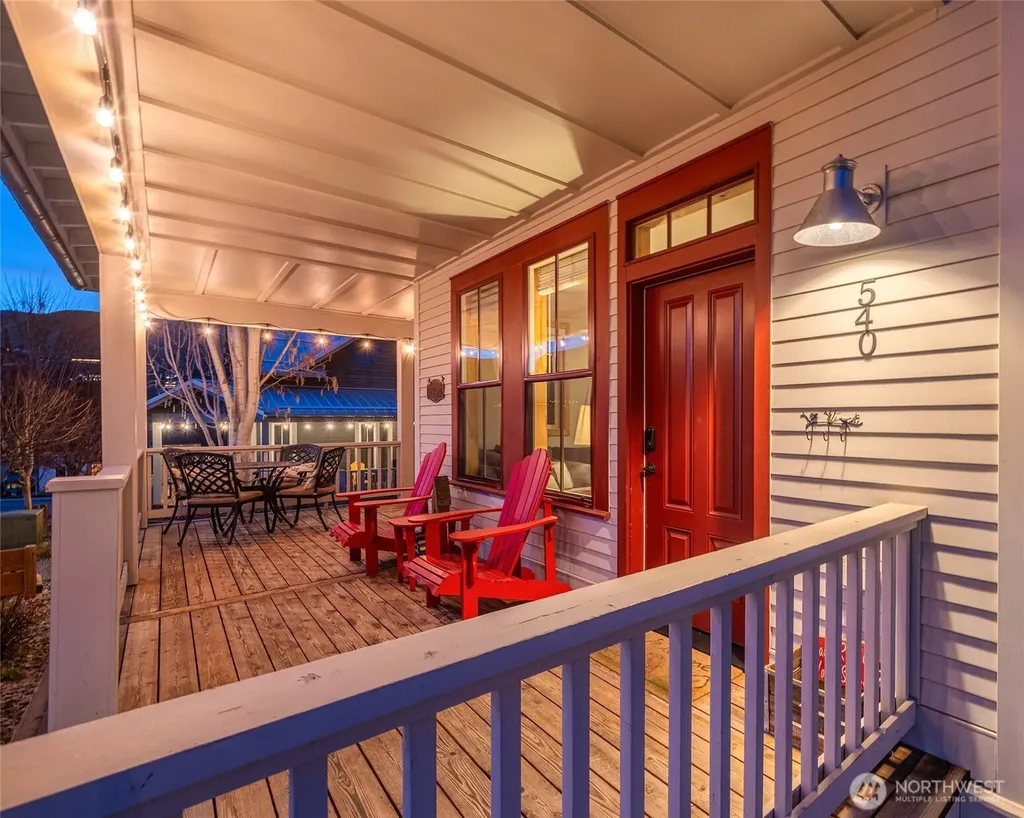 540 Porcupine Lane Chelan WA 98816