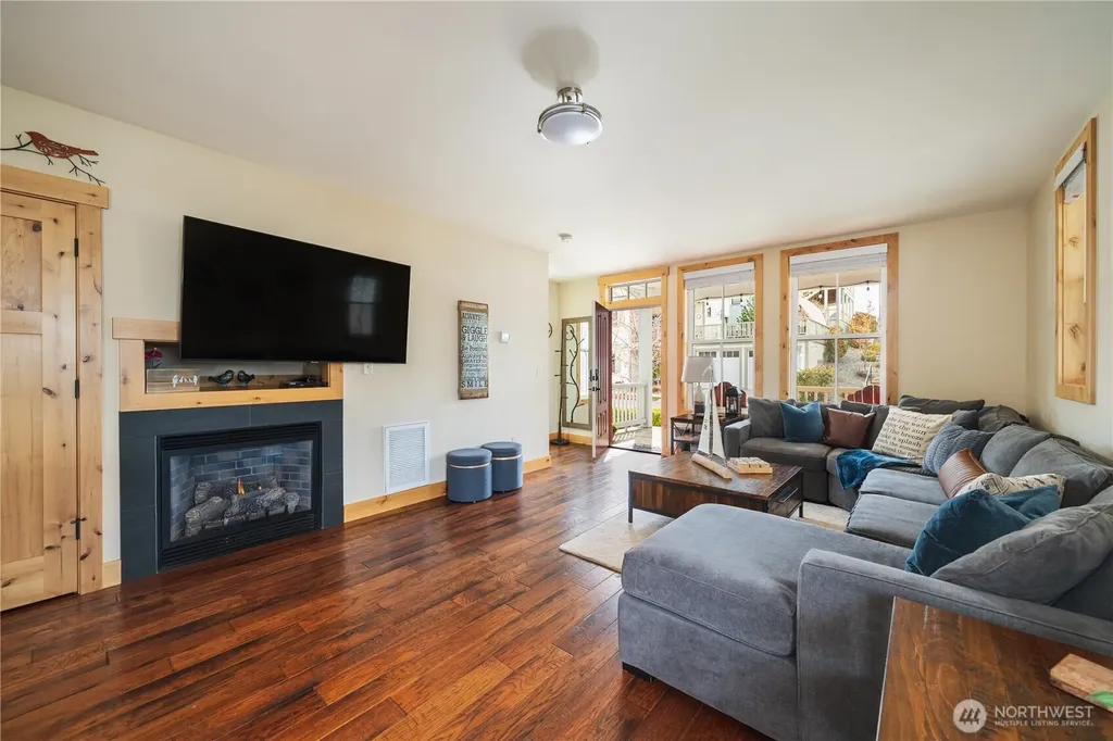 540 Porcupine Lane Chelan WA 98816