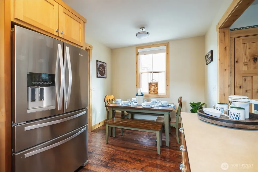 540 Porcupine Lane Chelan WA 98816