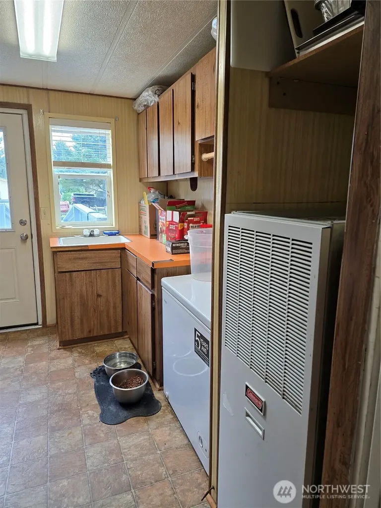32211 N Place Ocean Park WA 98640