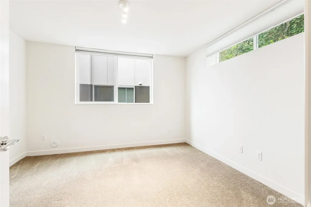 3812 22nd Avenue SW Seattle WA 98106