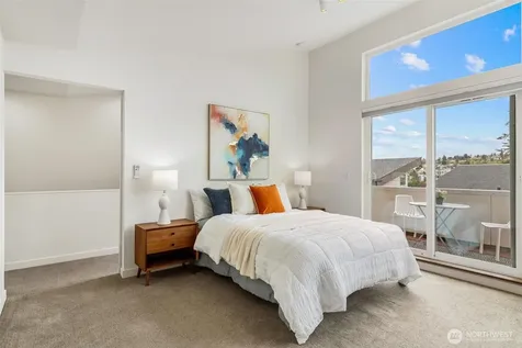 3812 22nd Avenue SW Seattle WA 98106