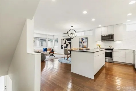 3812 22nd Avenue SW Seattle WA 98106
