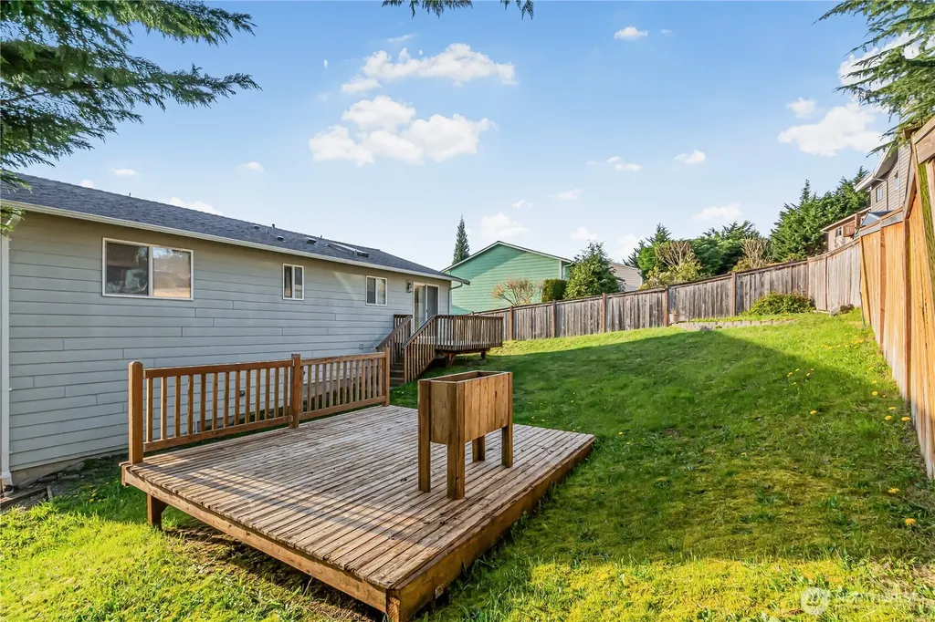 17329 73rd Ave NE Arlington WA 98223