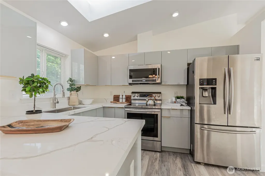17329 73rd Ave NE Arlington WA 98223