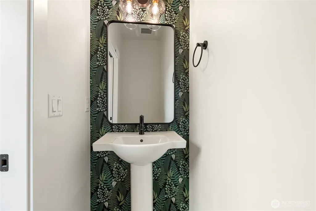 4245 Melrose Lane Bellingham WA 98226