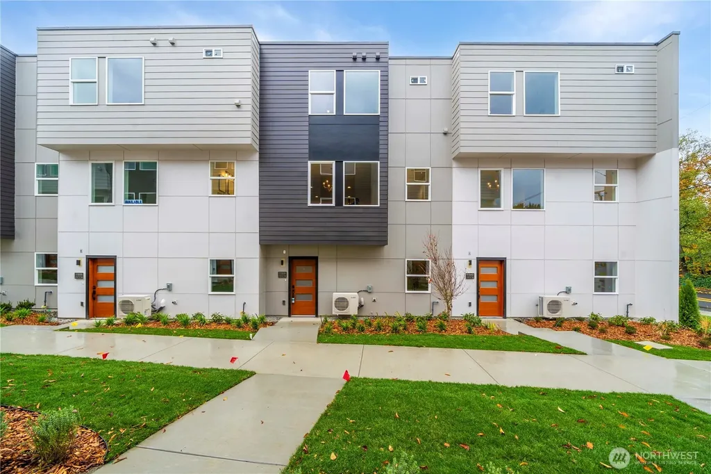 11539 17th Place SW Burien WA 98146